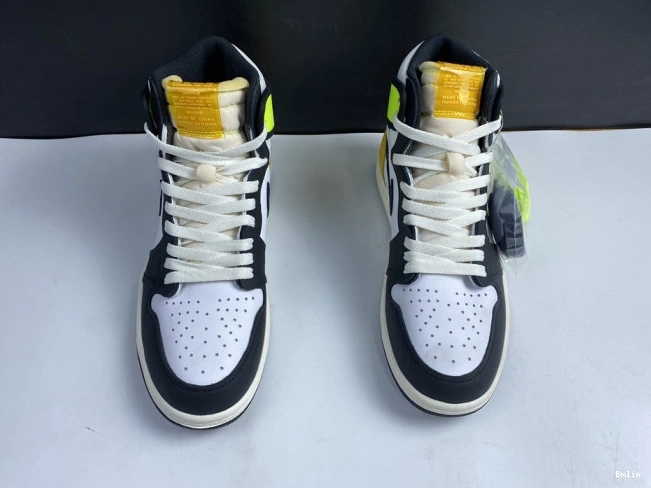 Bmlin AIR 555088-118 RETRO GOLD' 1 HIGH JORDAN 'VOLT OG 0701